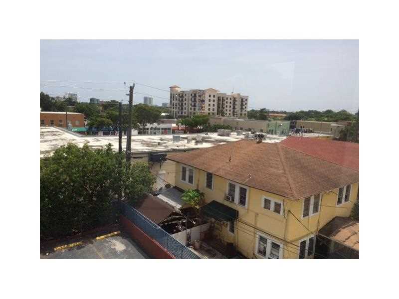 424 SW 7 ST # 401