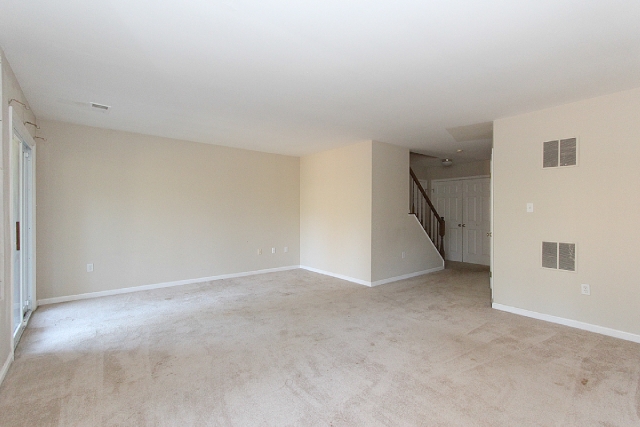 7009 Ashleigh Manor Ct
