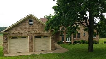 205 Woodside Way