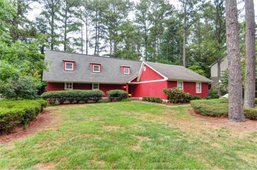 2116 Dunwoody Glen