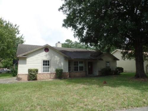 3141 Sweetwater Oaks Dr S