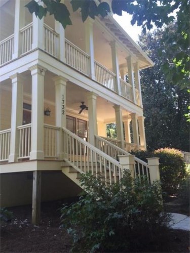 1732 Thomas Street