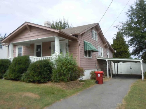 310 James Ave