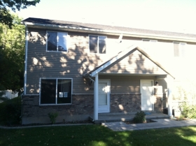 421 E 475 N