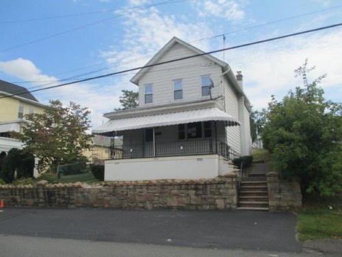 1236 Quincy Ave
