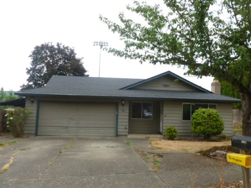 1005 Pioneer Ln