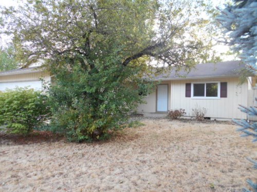 113 SW Cypress St