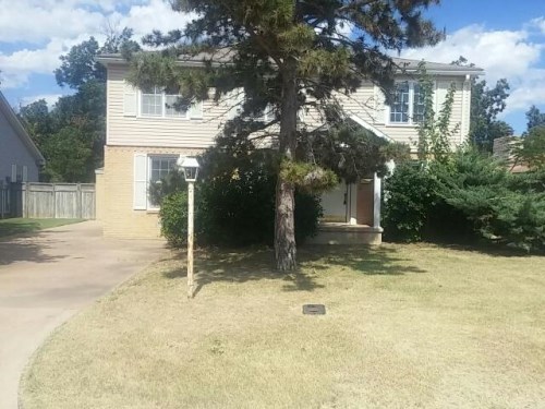 1107 NW Elm Ave