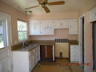 225 Deerfield Rd
