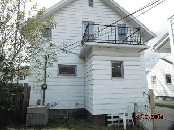 4332 Lyman Ave