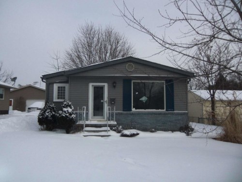 423e Hopocan Ave