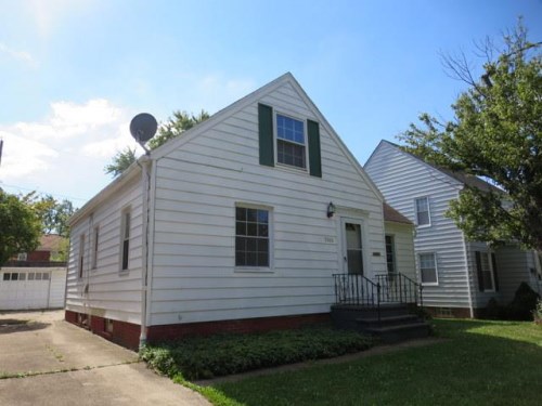 3866 Grosvenor Rd