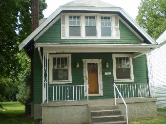 1115 Mill St