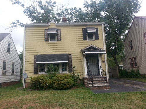 3899 Lee Heights Blvd