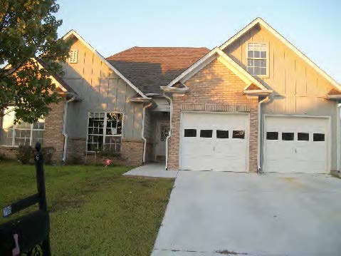 709 Waterford Ln