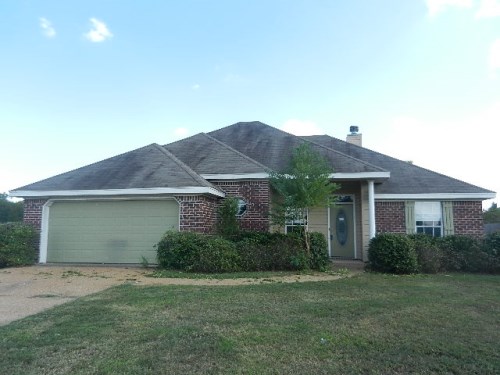 1124 Spanish Oak Dr