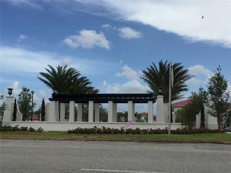 9220 NW 170 AV # 0