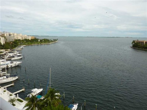 1690 S BAYSHORE LN # 8A