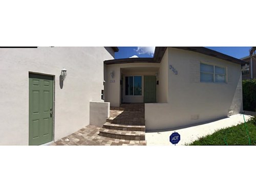 3363 SW 7 ST