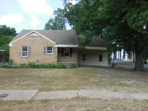 201 Ross Ave