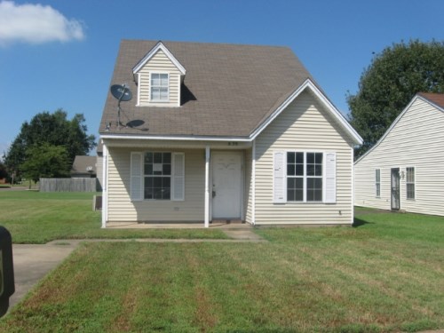 535 Lois Marie Cove
