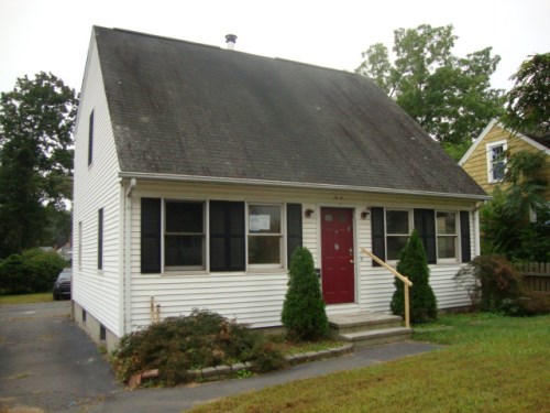 14 A Brainard Rd
