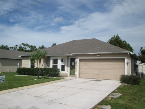 709 Paris Dr