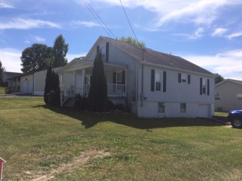 2313 Kingmont Rd