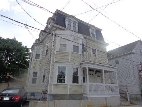 116-118 W Clifford
