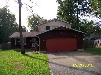 884 Robinwood Ave
