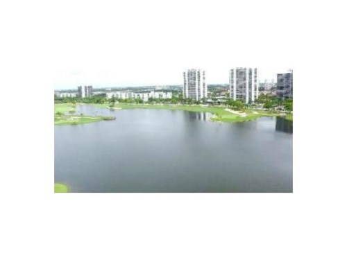 20000 COUNTRY CLUB DR # TS14