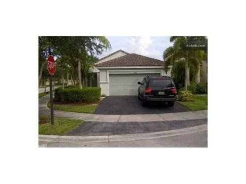 1205 CANARY ISLAND DR