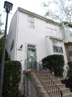 1016 West Ct Unit 8