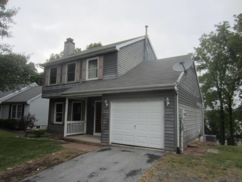 4304 Sylvan Dr