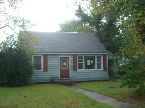 1608 Rolfe Pl