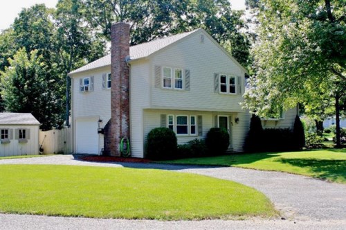 46 Sierra Way