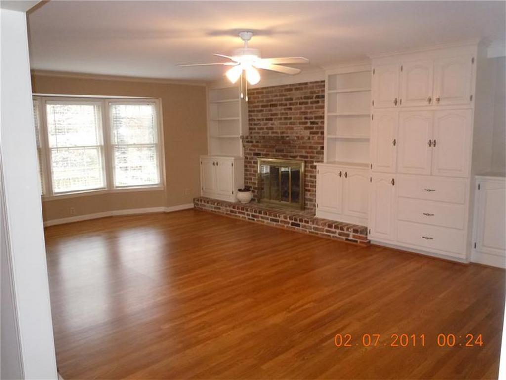 2355 Leisure Lane