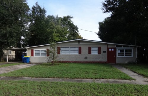 7633 Tacony Dr