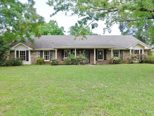 443 Arrowhead Drive