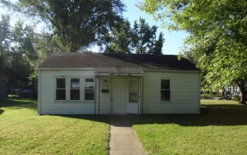 4719 SW Sunny Dell Ct