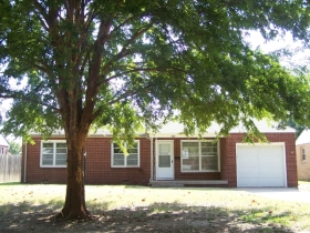1307 E Donnell St