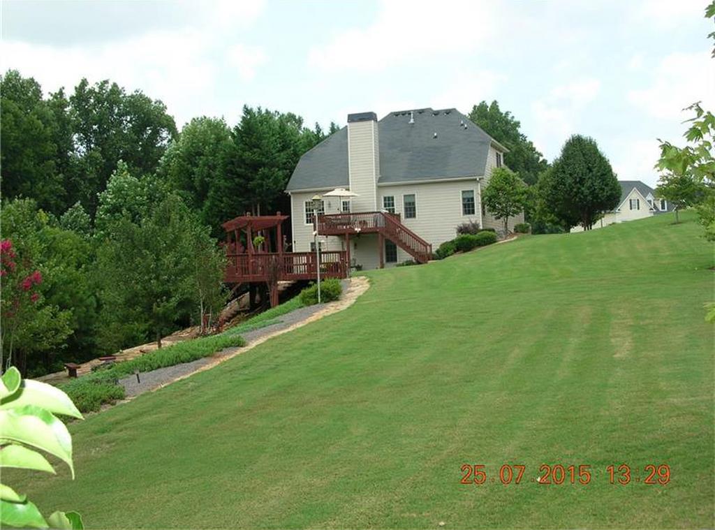 7185 Creek Ridge Drive