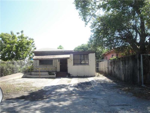 652 NW 116 TE