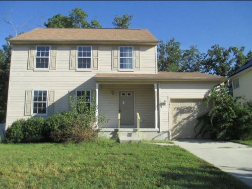 143 W Kennedy Drive