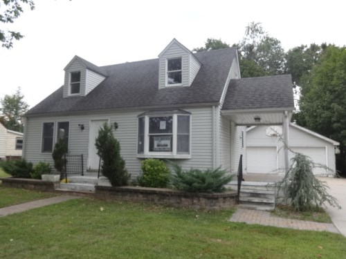 911 Johnston Ave