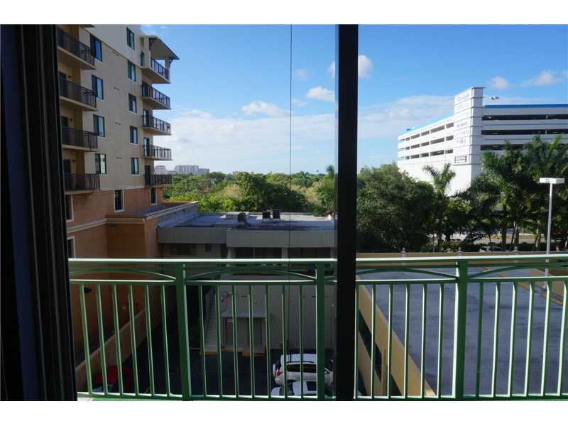 3500 CORAL WY # 502