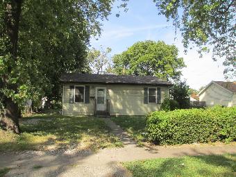 2427 Lincoln Ave