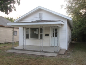 227 N Linden St
