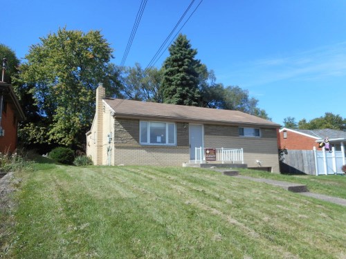 469 Holdsworth Dr
