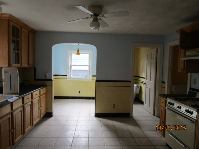 248 Bay View Ave
